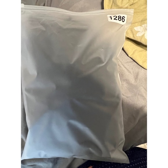 WT02 Men's Charcoal Grey Athletic Jogger Pants Size M Zipped Pockets - Picture 5 of 5